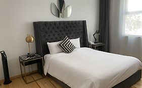 Suites Alcazar